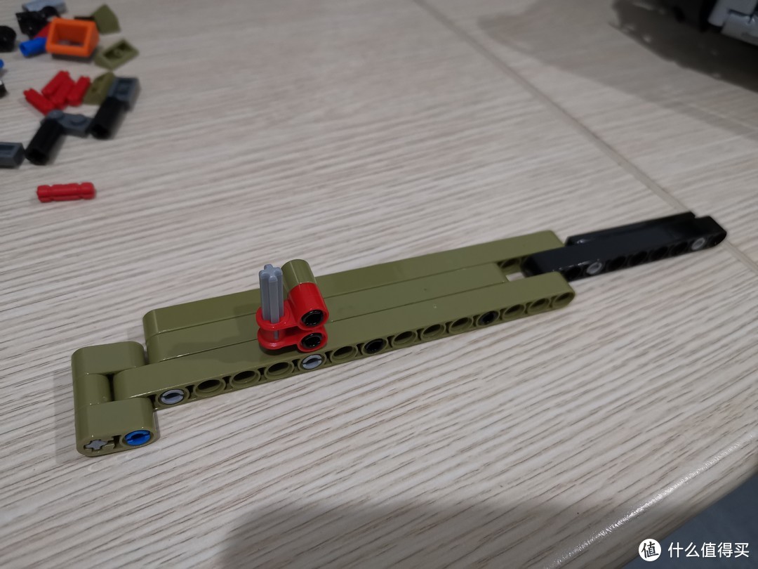 LEGO 机械组系列 42110 路虎卫士越野车 评测