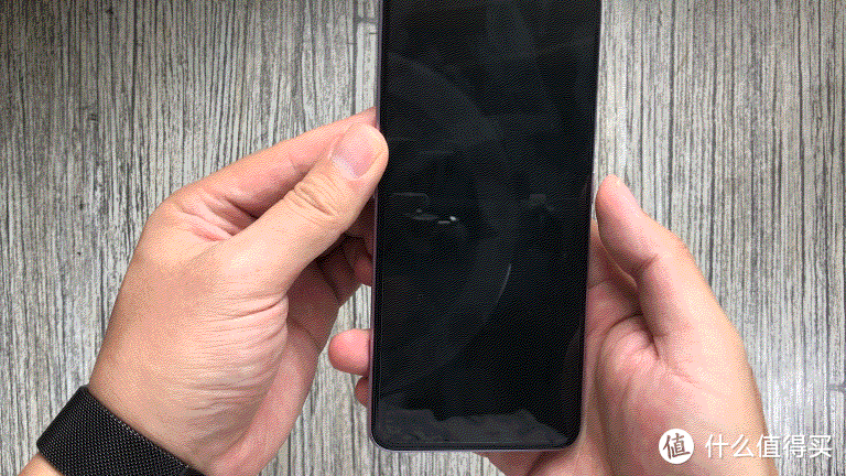 看看千元5G快充手机realmeX7光鲜外表下“内涵”美否？