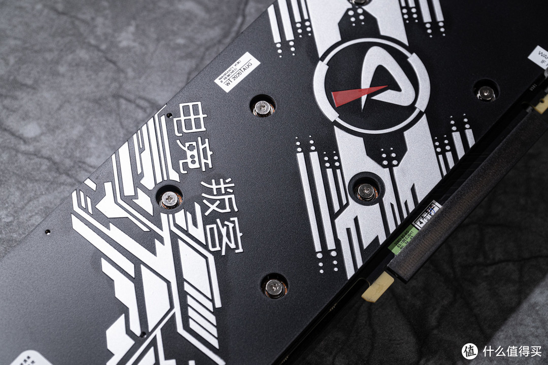 你没见过的船新版本——AX-GAMING 电竞叛客 RTX2060 开箱简测