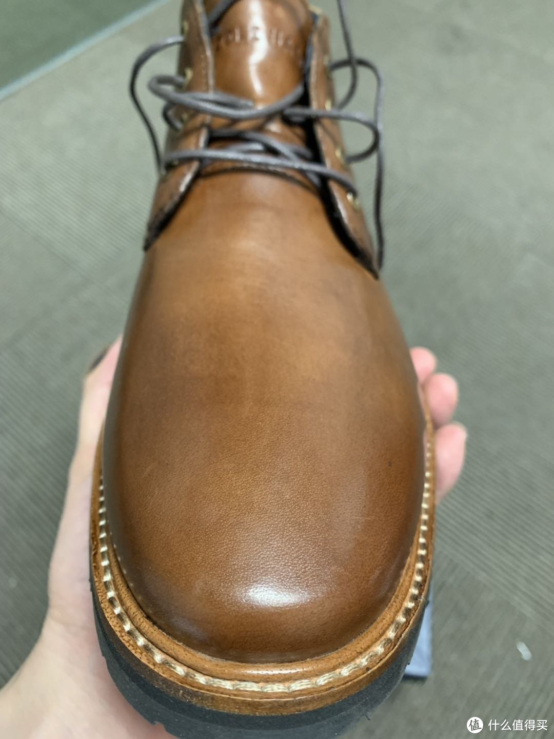 中规中矩的可汗马靴Cole Haan Raymond Chuck boot 