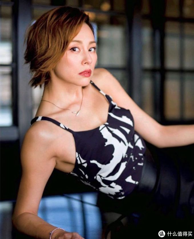 Oricon举办2020年度“女性最憧憬的身材”投票,菜菜绪获得五连冠,长泽雅美、绫濑遥、田中美奈实入选,你的老婆有出现吗?