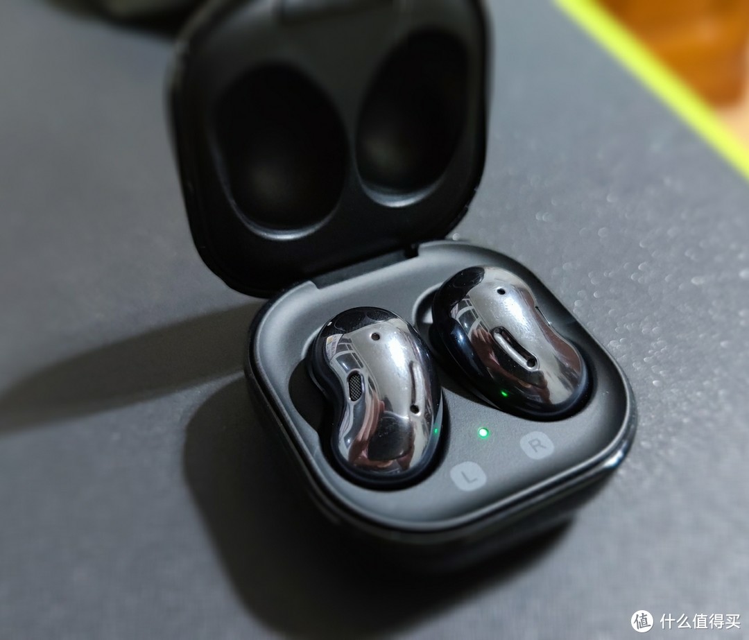 终于还是入手三星GALAXY BUDS LIVE,聊聊选购经历和体验