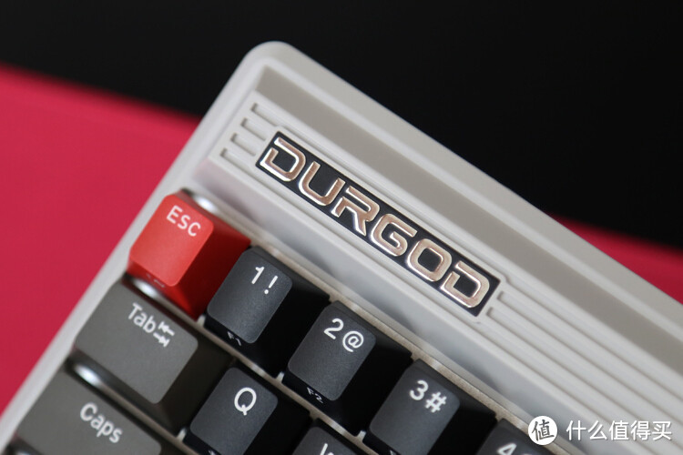 可盐可甜：杜伽Fusion 68键无线三模机械键盘新配列新体验