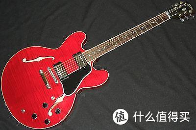 Gibson ES335爵士吉他，最富盛名的电吉他之一。