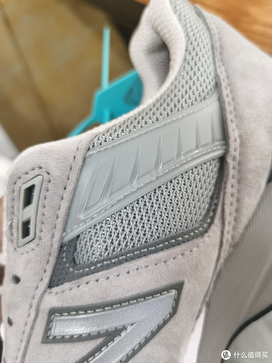 中了灰色的毒…new balance990v5