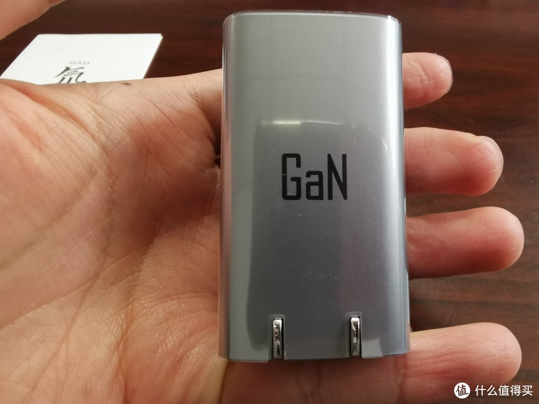 精致生活的向往：ALL in One的氘锋GaN 65W充电器（对比华为原装40W）