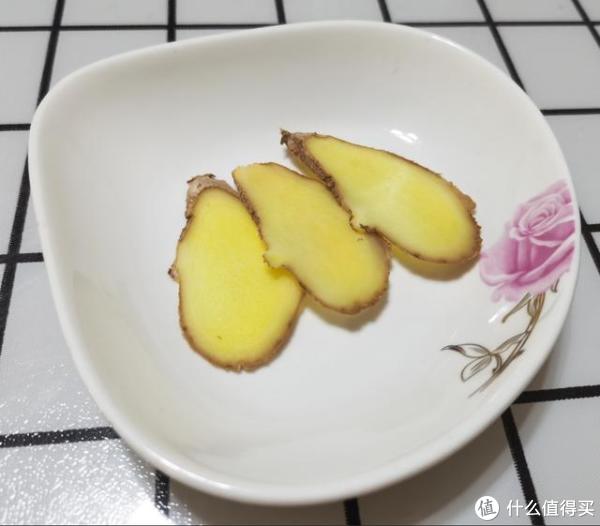 炖酸萝卜老鸭汤第一步不是汆水,而是干煸鸭肉,你做对了吗?