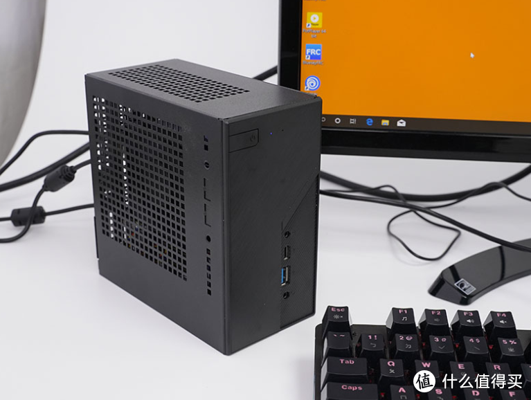 华擎DeskMini X300开箱偷跑，支持轻松超频，核显表现优秀，原装散热勉强