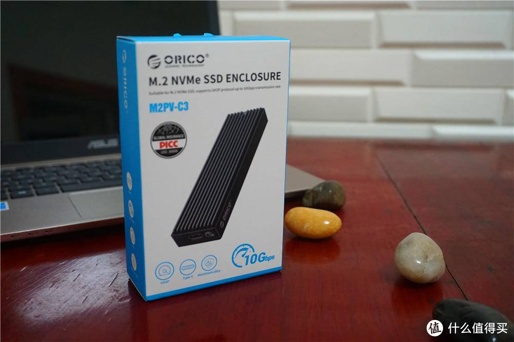 Orico奥睿科m.2雷速硬盘盒子让SSD秒变高速率移动硬盘