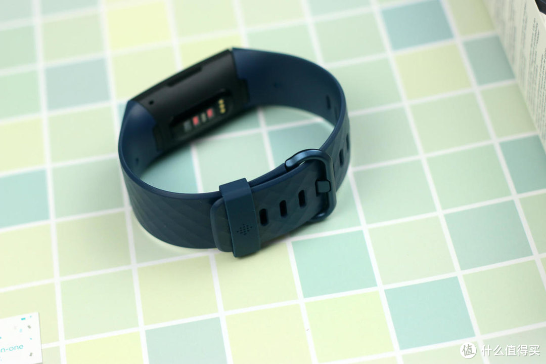 内置GPS，健康运动更轻松：Fitbit Charge4智能手环体验