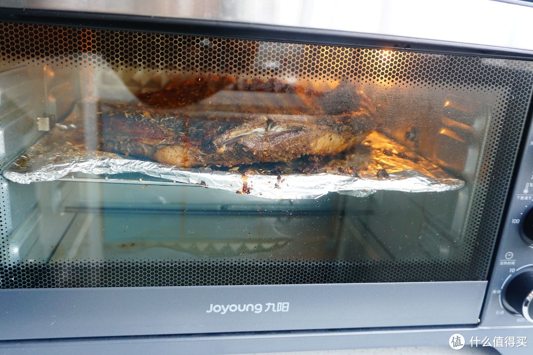 外焦里嫩，烤到脱骨！超级美味的家庭版烤箱烤羊排！