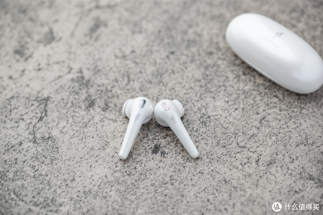 对标超越Airpods，简单说说1MORE ComfoBuds舒适豆的使用体验