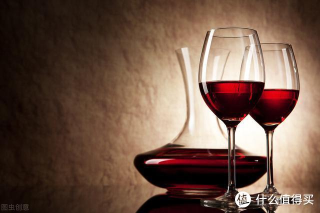 喝红酒碰杯时，广东桑之宝酒业告诉你一定要注意哪些细节