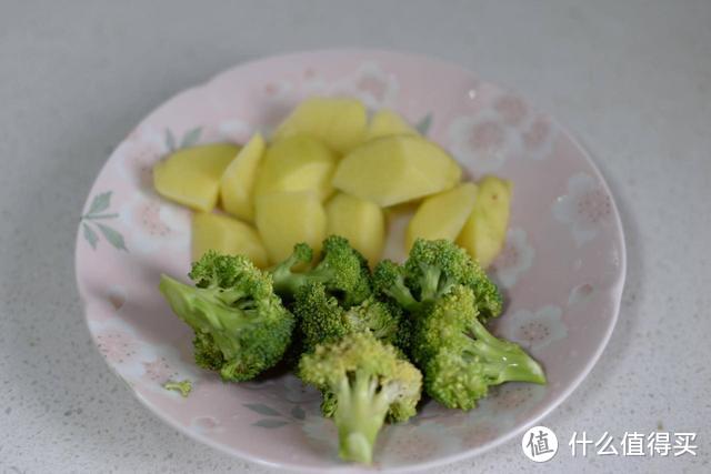 生活如此艰难，唯有爱与美食不能辜负 篇一—教你轻松做出美味牛排