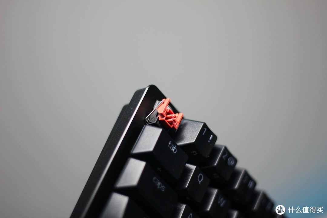 终于等到你！雷蛇Razer首款60%极简机械键盘 - 猎魂光蛛迷你版评测报告