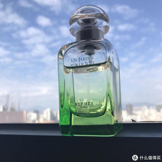 爱马仕屋顶花园一款充满春天清新气息的香水 男士香水 什么值得买