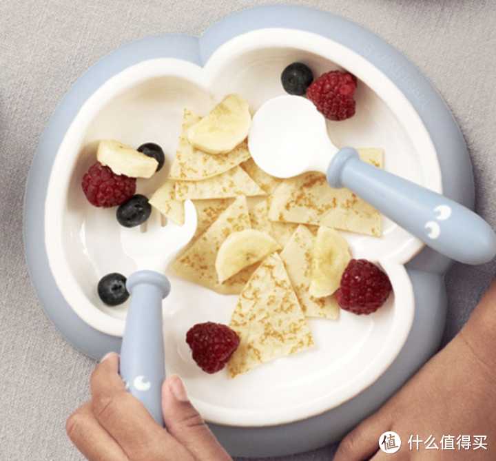 吸盘碗、保温碗、吸管碗……婴儿加辅食到底选哪种碗？