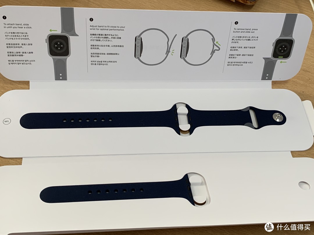 首晒，新发布的apple watch SE开箱