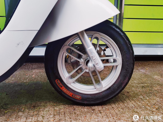 我的第五辆电动车:雅迪冠能m8骑行体验