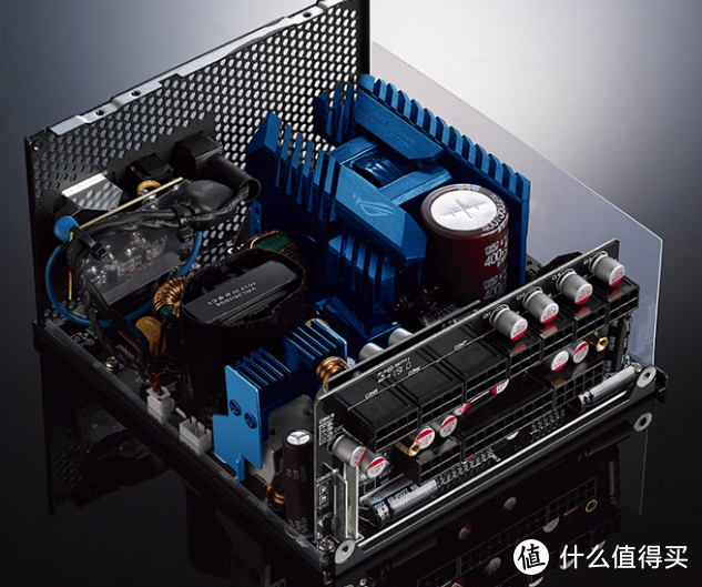 10年质保、金牌效能：华硕发布ROG Strix 1000W“雷鹰”全模组电源