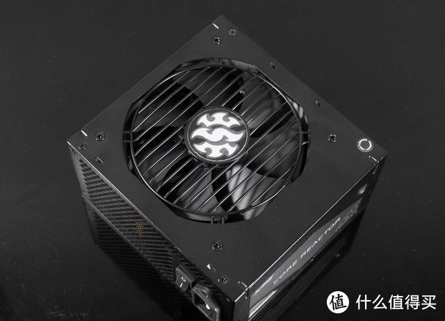 你们还抢不到RTX 3080显卡？我已把它装成一台性能强大的RGB主机