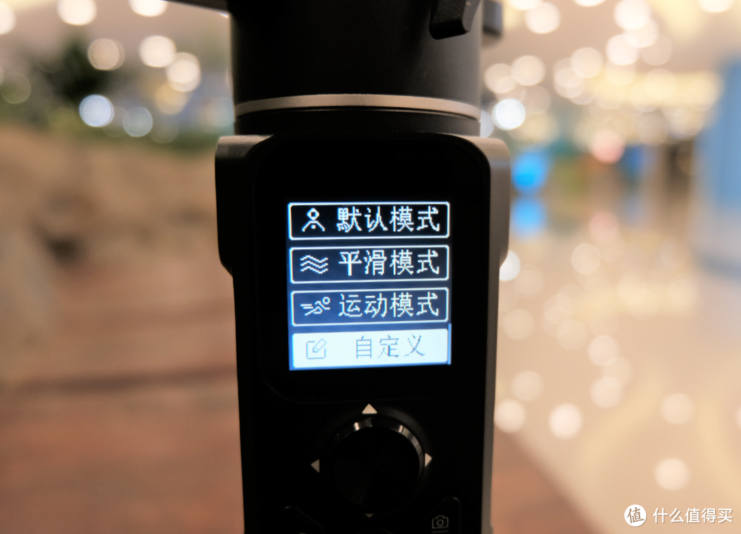 最近又败家了个Vlog设备——AK2000C稳定器，这价格，配富士XT4，真香！