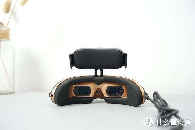 能够随身携带的4K蓝光3D影院：GOOVIS Pro 头戴显示器体验
