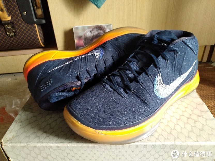 凌晨四点的星辰——kobe ad. mid "sun rise"配色