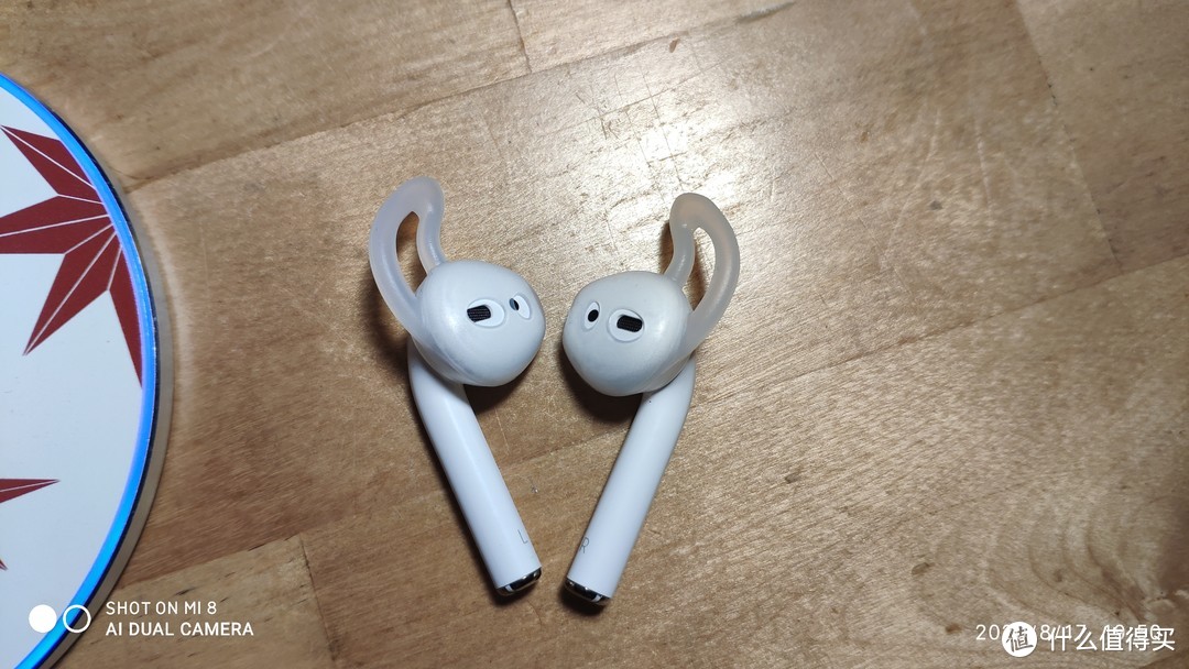 AirPods？AirPoos?Lotiyo乐天游TWS-1蓝牙耳机