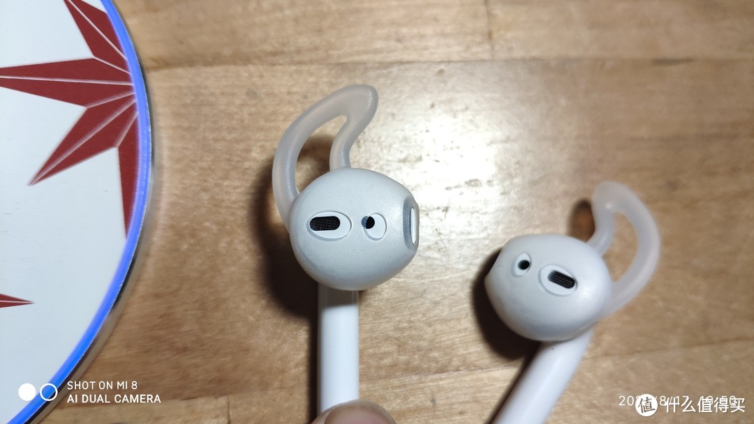 AirPods？AirPoos?Lotiyo乐天游TWS-1蓝牙耳机