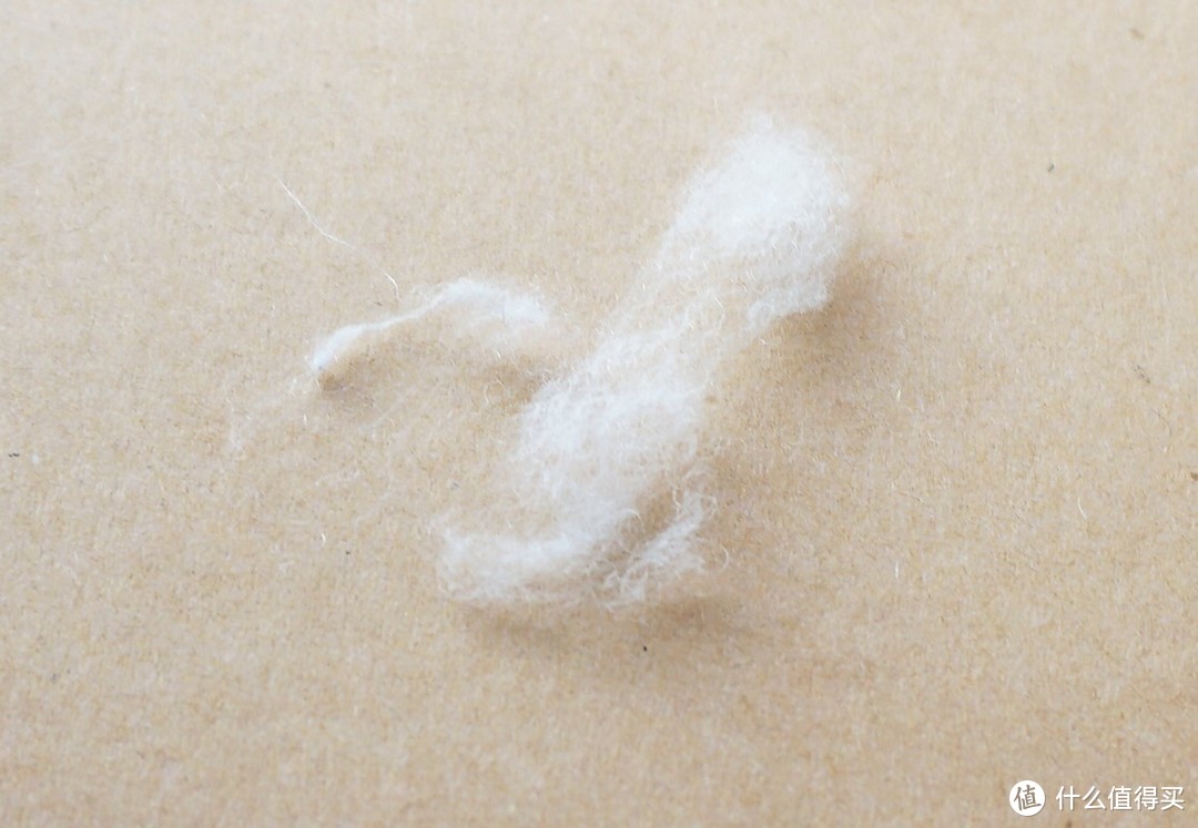 被子里是人造纤维就一定没有天然材质好吗？棉花、羊毛、蚕丝、德国Fiber纤维简单对比