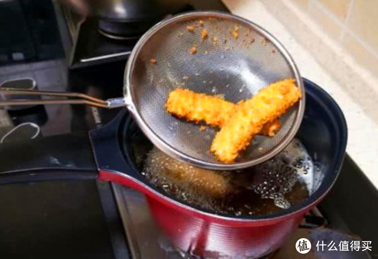 牛奶不直接喝了，做成简单小零食，外酥里软特好吃