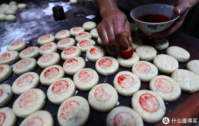 月饼:尝鲜,送礼,猎奇指南
