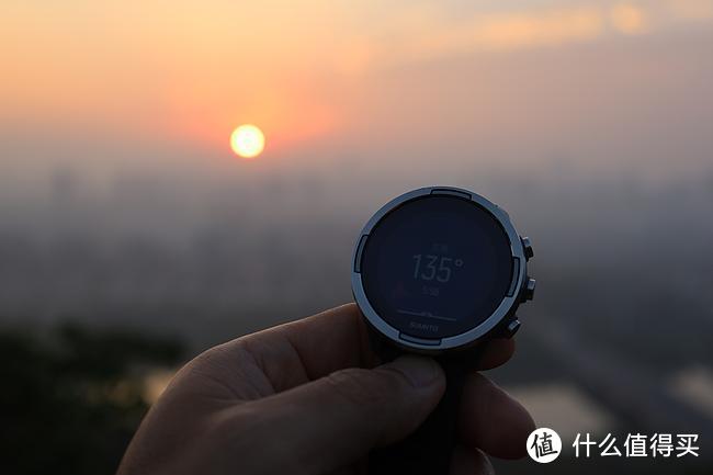 SUUNTO 9重磅升级让老表新生，新增一个多功能表盘六个户外助手