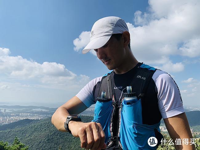 SUUNTO 9重磅升级让老表新生，新增一个多功能表盘六个户外助手