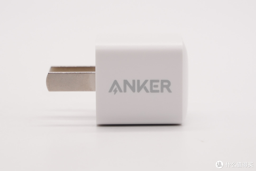 拆解报告：Anker安克 Nano 20W PD充电器A2633