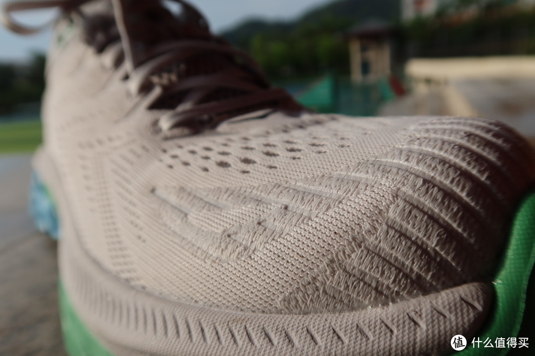 HOKA ONE ONE Clifton Edge 实战测评