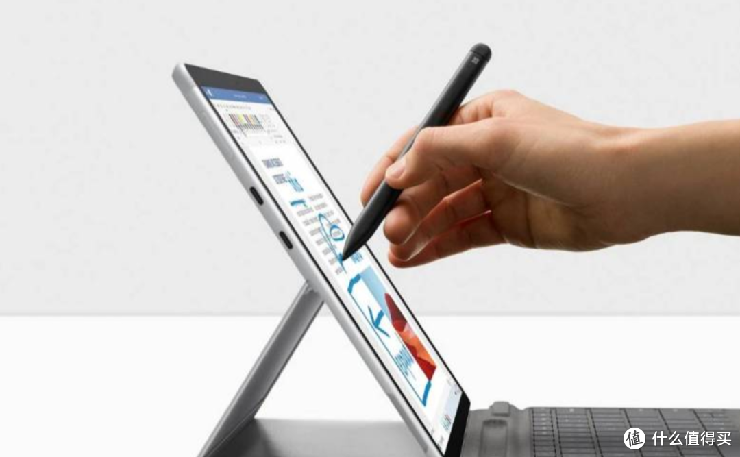 微软还发布新款Surface Pro X：换装高通定制SQ2处理器、续航15小时