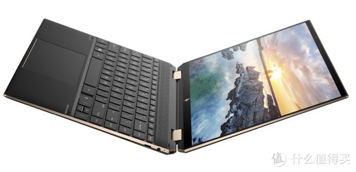 惠普发布新Spectre x360 14旗舰笔记本，3：2 OLED生产力屏、17小时超长续航、EVO平台