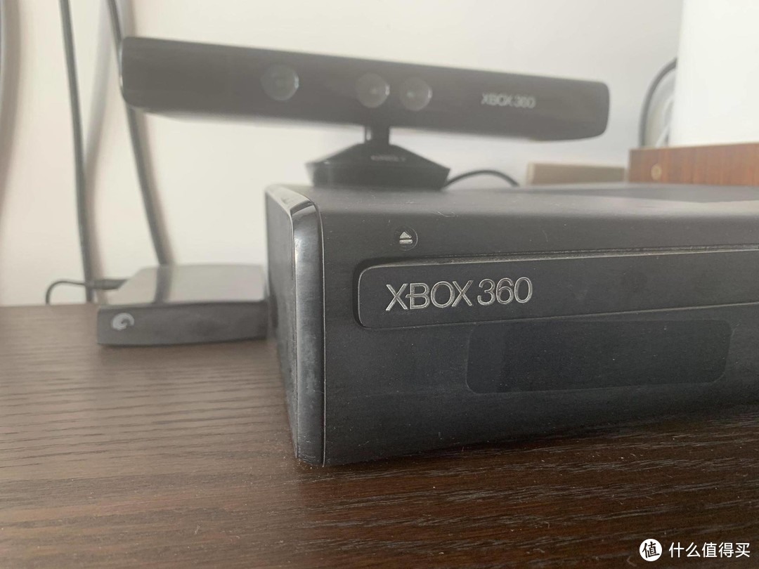 ​一台服役了8年的Xbox 360 slim体感版与一个伪主机玩家的故事