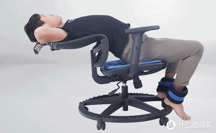 对于椅子的可调节性选择适合自己的就好，像图中这样的椅子大多数腰椎没问题的朋友应该是用不到的。