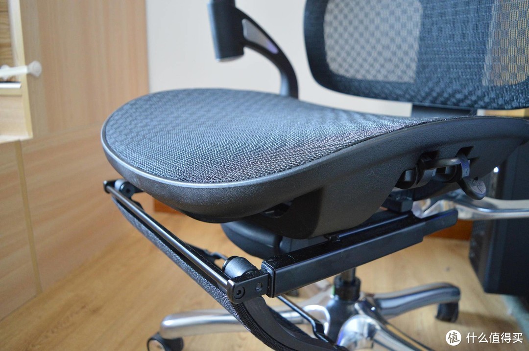 2020年人体工学椅怎么选？享耀家SL-S3A人体工学椅开箱体验