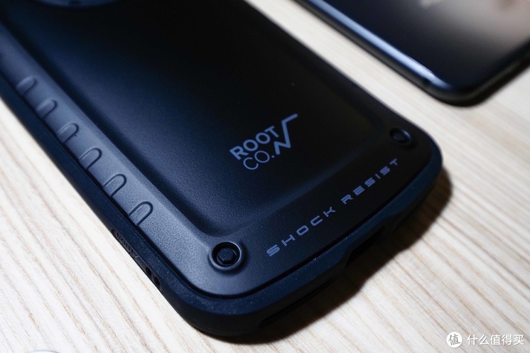 你的iPhone护体盔甲，日本Root Co.手机壳值得入手吗？