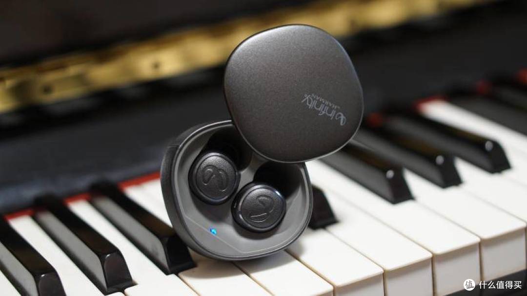 让音乐随指尖旋转而动燕飞利仕i600tws真无线耳机