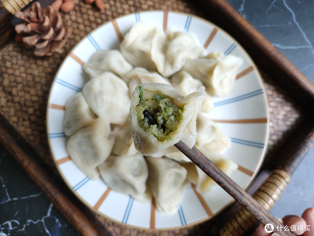 秋天的饺子就馋这馅，比韭菜、茴香都鲜