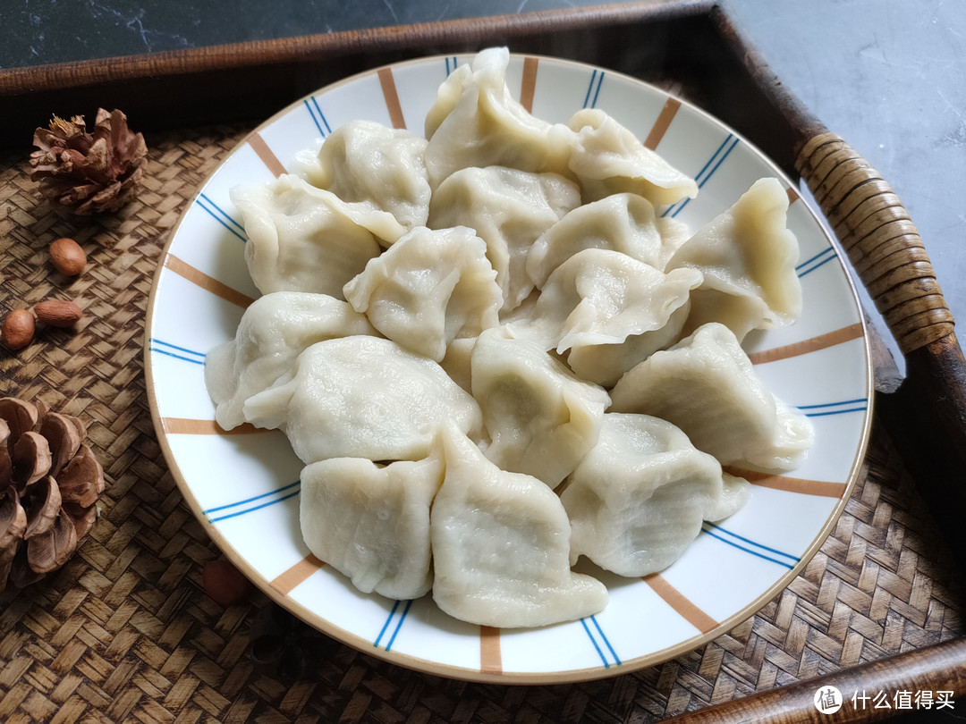 秋天的饺子就馋这馅，比韭菜、茴香都鲜