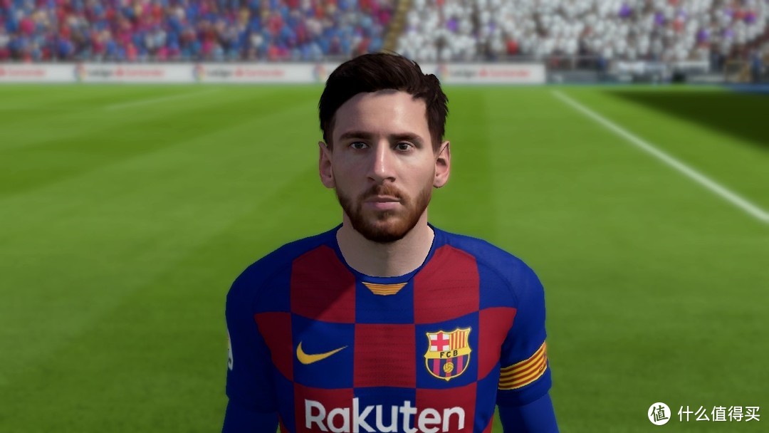 FIFA21（图上）与FIFA20（图下）的人物对比