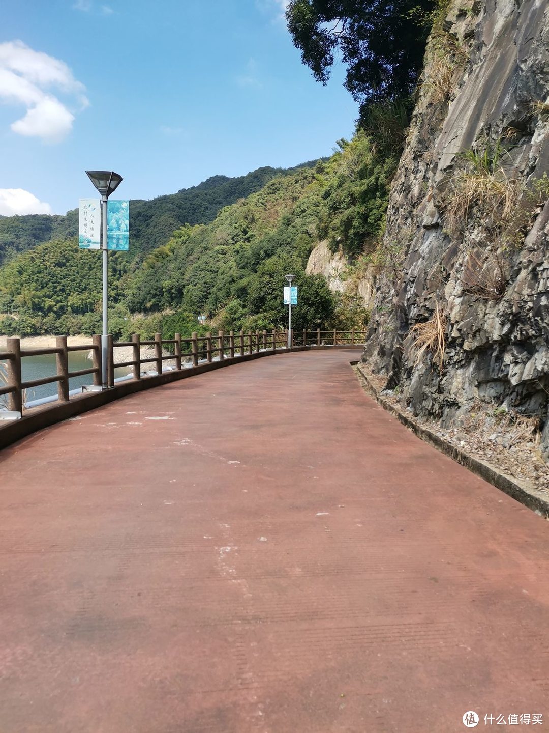 东钱湖-童村（童第周故居）-雁村（宁波的香格里拉）-白云岗景观台