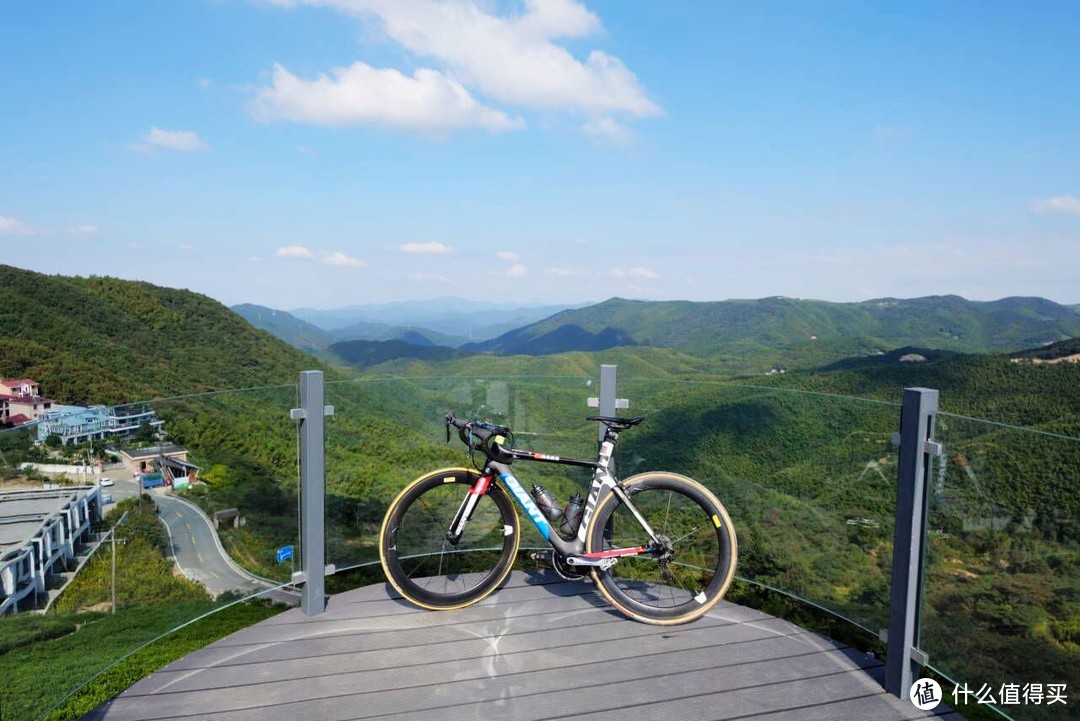 东钱湖-童村（童第周故居）-雁村（宁波的香格里拉）-白云岗景观台