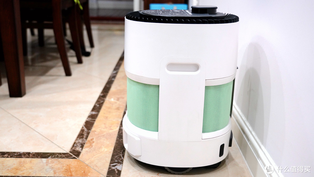 会“自己走路”的科沃斯空气净化机器人—沁宝Ava体验
